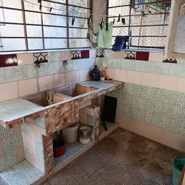 🏠 Propiedad urbana de dos plantas en La Habana  Casa independiente de dos plantas, ubicada en el reparto Callejas - Img 119160403