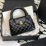 Cartera negra - Img 57354818