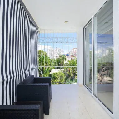 Apartment for Rent in Nuevo Vedado, Havana | 3 Bedrooms | Fully Furnished | Garage | Internet - Img 122558051