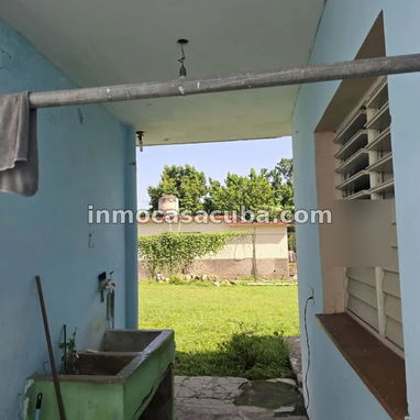AL1002 – Casa en venta en Alturas del Aeropuerto, Boyeros – 4 habitaciones, 2 baños y amplio terreno - 7/9