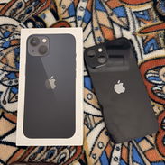 iPhone 13 color azul medianoche libre de fábrica - Img 56144466