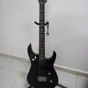 🎸 Jackson 6 Cuerdas + Estuche + Atril 🎸 Guitarra eléctrica Jackson de 6 cuerdas en buen estado funcional ✅ - Img 56676471