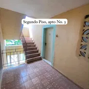 VENDO APARTAMENTO EN EL VEDADO !!!! Primer piso escaleras amplias y cómodas para subirlas - Img 57406807