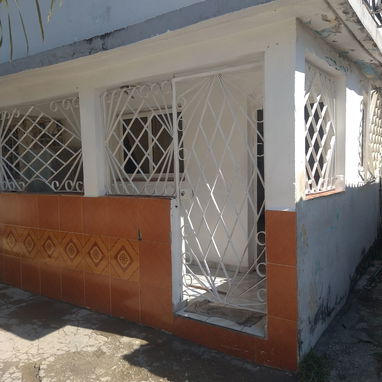 NUEVA CASA PUESTA EN VENTA Y SE DEJA CON TODO ADENTRO EN LAUWTON - Img 119464533