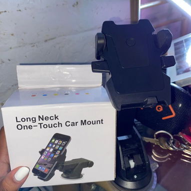 portacelular para carros y bicimotos y puertos usb para carros - Img 123735147