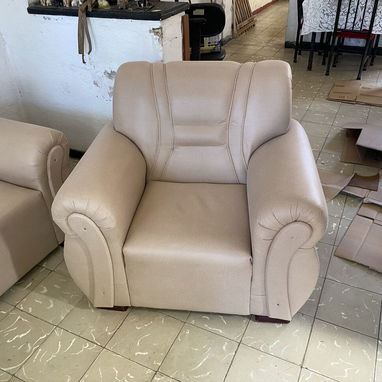 Se tapizan y reparan todos los muebles tapizados a domicilio - Img 121168579