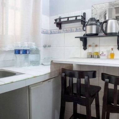 ⚡Habitación independiente Cerca del Consulado de España Zona sin afectación eléctrica REF 1300 - Img 110164492