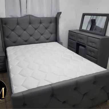 Camas y Juegos de cuarto - 10/10