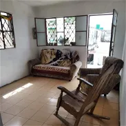 *REBAJADO A $13 000usd CON AJUSTE En venta casa muy ventilada en alto  de un biplanta en El Reparto Asunción, 10 Octubre - Img 45906026