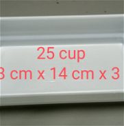 Bandejitas plásticas desechables y tazas de 4 onzas - Img 45936528