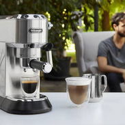 Cafetera Delonghi Mod. DEDICA (EC685M) Máquina de expresso automática 15BAR 110V/60Hz en 240 usd - Img 56173956