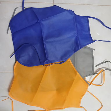 Mochila y delantar para prescolar - 2/2
