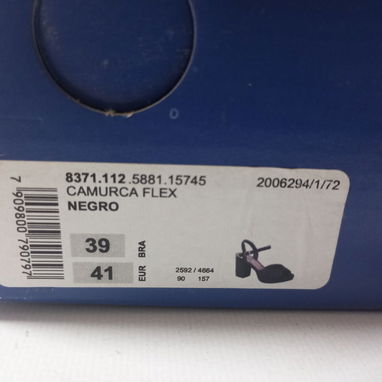 Vendo zapatos con tacón a 10 USD o su equivalente en pesos cubanos - Img 119588427