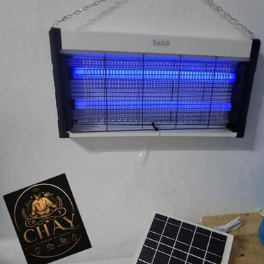 Lámpara mata insectos con panel solar - 2/2