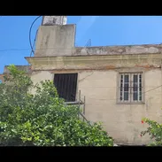 VENTA DE CASA INDEPENDIENTE A MEDIA CUADRA DE 23 EN EL CORAZON DEL VEDADO RODEADO DE LOS HOSPITALES - Img 56199219