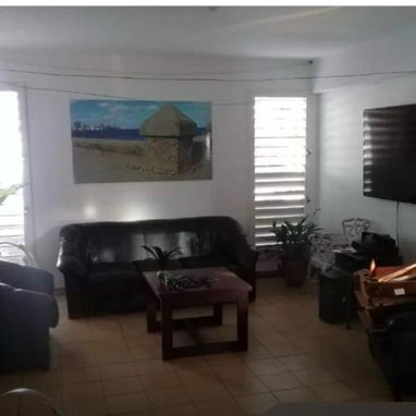 Casa semi-independiente de 3 dormitorios Playa 70mil 53582376 - Img 122205776