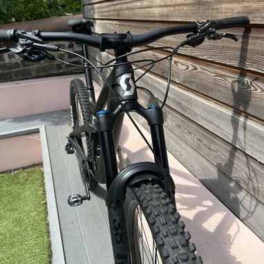 Scott Ransom 910 Mountain Bike In Medium Carbon Frame. Under 30 miles. - 3/5
