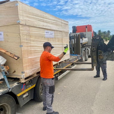 Bomba de hormigón* con motor diésel de 40 kW*, 100 m de largo x 40 m de alto*, nuevo modelo de importación (disponible d - Img 108611977