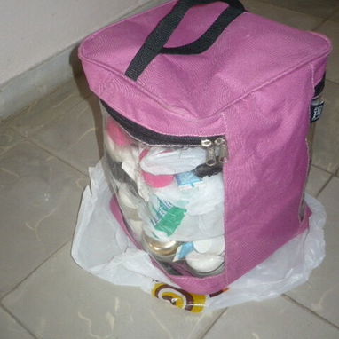 Neceser grande rosado y transparente con zipper. Bolsa o estuche para llevar y guardar todo lo necesario - Img 119927372