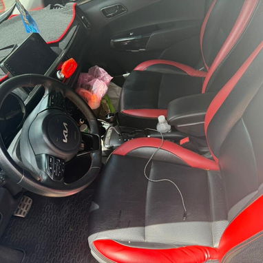 Vendo o negocio kia picanto del 2017 hecho 2020 - Img 104183175