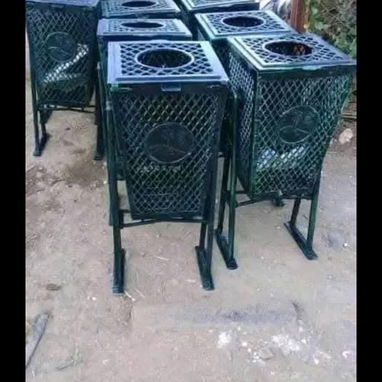 Juego de sillones , cestos y más de portal y terraza - 2/2