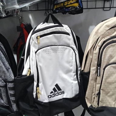 Bolsos y mochilas para el gym PINK, FIT HABANA, etc - Img 81707647