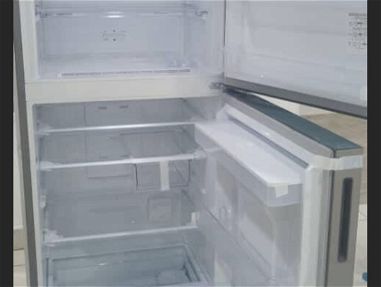 Refrigerador Samsung 15,5 pies con dispensador. $1150 - Img 66192957