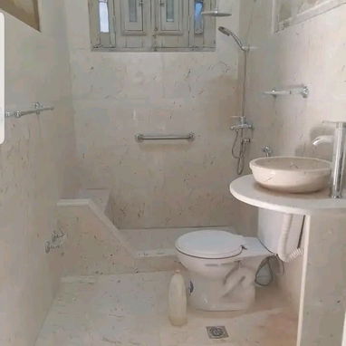Todo en mármol .material y mano de obra si la desea - 4/10