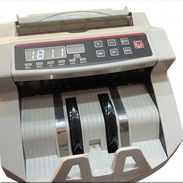 Maquina pafra Contar dinero - Img 56384879