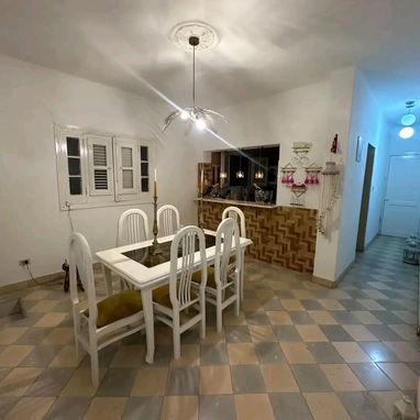 Hermosa casa en la mejor zona del sevillano - Img 116672887