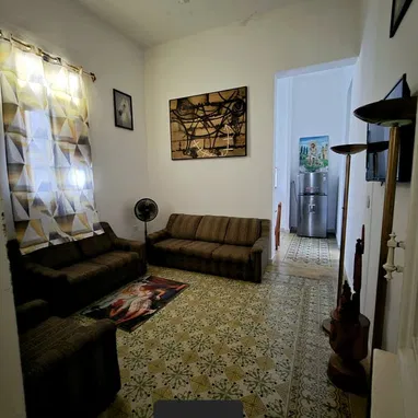 Casa independiente en Playa con garaje 2 cuartos y 2 baños - Img 119288555