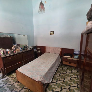 Se vende o permuta casa de 3/4 y medio en Centro Habana, cerca de Infanta y San Lázaro - 5/9