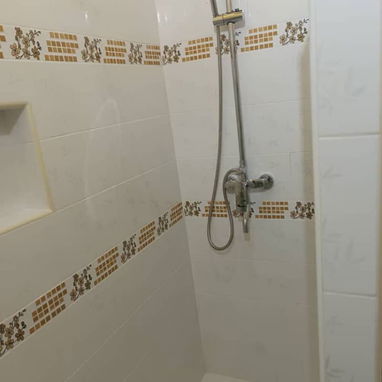 Se rentan 2 habitaciones en el Hostal JORDAN en la zona monumento de Trinidad - Img 122980759