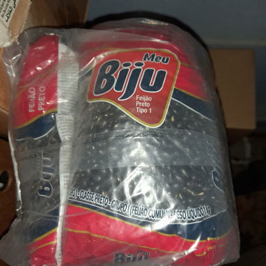 Pasta dental a 220 y frijol Negro 1kg a 680 venta mínima 1caja - Img 123129940