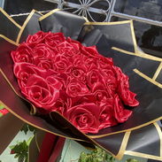 💐REGALA ROSAS ETERNAS Disponibles ‼️‼️ Estaremos Recogiendo pedidos - Img 55666787