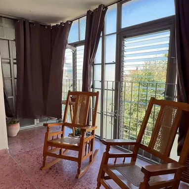 Renta lineal de apartamento en el Vedado - Img 122846320