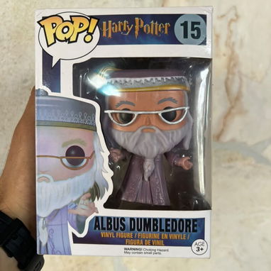 ✨ *Funkos* - 10/10