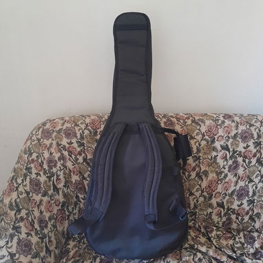 Estuche de guitarra - Img 120345203