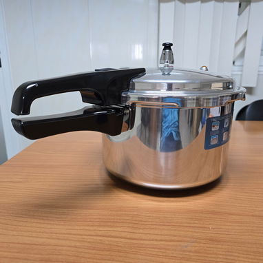 🚧 OLLA DE PRESIÓN DE 5 Y 7 LITROS DE ACERO INOXIDABLE PARA INDUCCIÓN MARCA BEE ELECTRICS 🚧 - Img 115356913