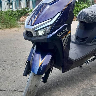 Vendo Moto Marca Maox Motor 2000 W Batería 72 v sin Bateria - 7/10