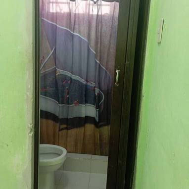 🏡*153-Venta de Casa puerta de calle de 3 plantas en Guanabacoa cerca del Parque*  ⌚️*Visitas con antelación, la casa no - 6/10