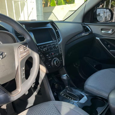 Hyundai Santa Fe XL - 2/6