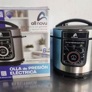 Olla Reina 6 Litros - Marca Registrada All Novu 1000W + ENVIO GRATIS 🍲 - Img 54326332