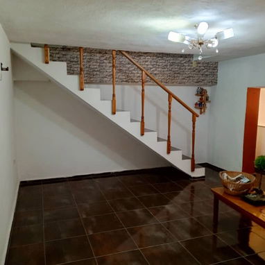 Venta apartamento en una biplanta en el vedado( NH-80) - Img 104762901