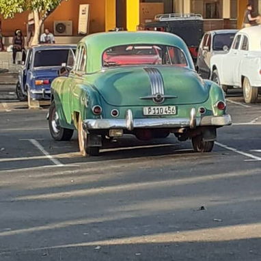 SE VENDE PONTIAC 1952 con motor de petróleo, en muy buen estado. - Img 122295805