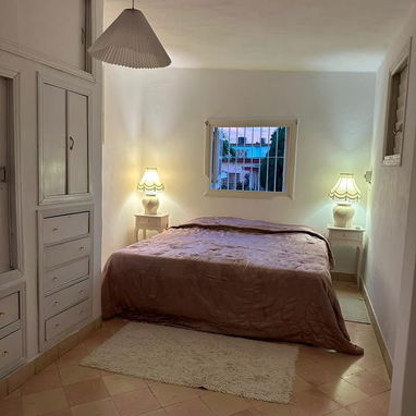🏡 ¡EN VENTA CASA CAPITALISTA EN RESIDENCIAL SEVILLANO! - 7/10