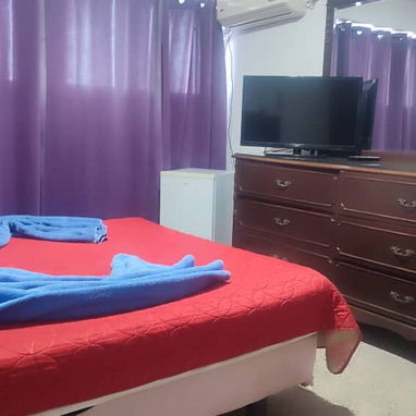 renta en el vedado de 3 habitaciones cerca de calle paseo +5363689791 - Img 114024878