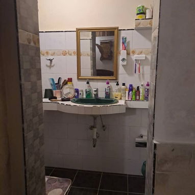 🏡 *SE VENDE CASA DE 3 NIVELES EN SANTA FE(El Roble), PLAYA*🏡 - 9/10