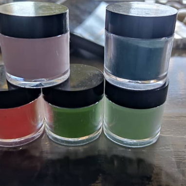 Vendo negocio de uñas completo - Img 121931570