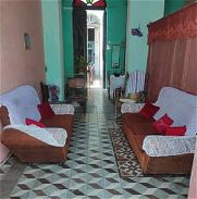 Vendo casa en Habana Vieja de 2 1/2 habitaciones.                       Precio: 9000 USD.    1/6/2024 - Img 45921736
